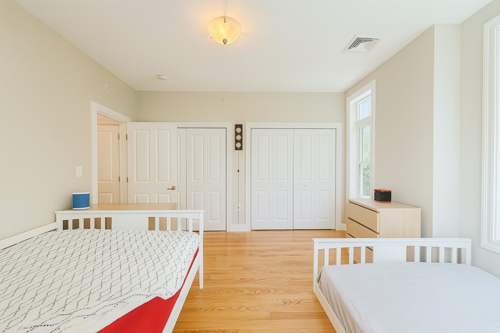 117-135 Harvey St, North Cambridge