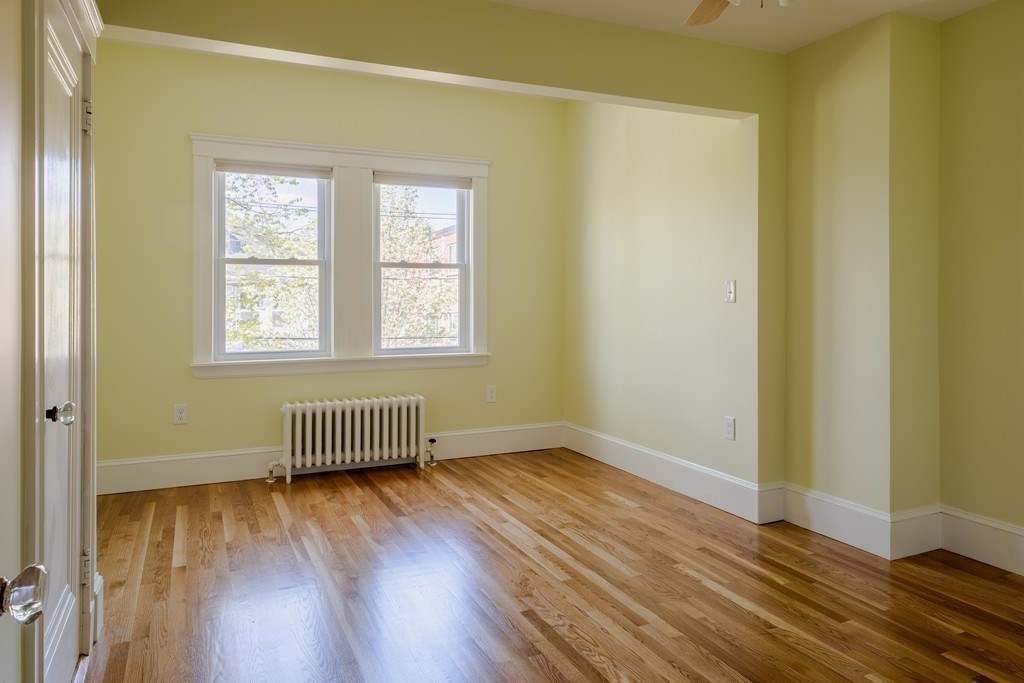 4 bed, 4+ bath apartment for rent at 22 Embassy Rd Unit 1, Brighton — photo 13 of 19