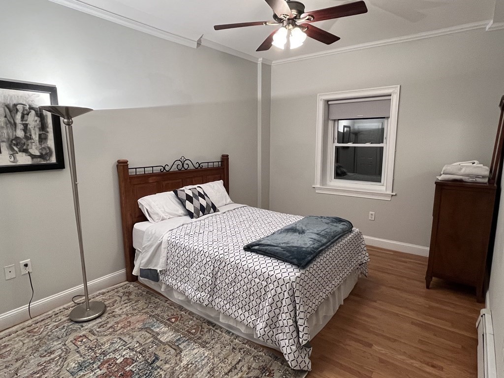 3 split bed, 2 bath apartment for rent at 318 Tappan St Unit 1, Brookline Village — photo 12 of 16