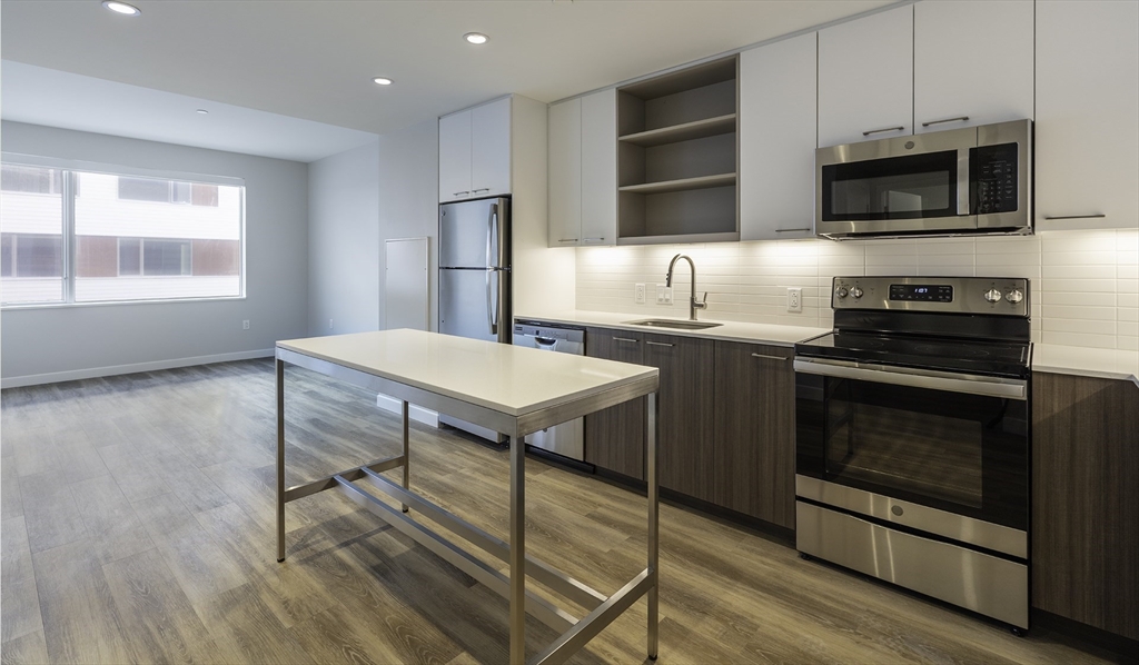 50 Rogers St, Kendall Square