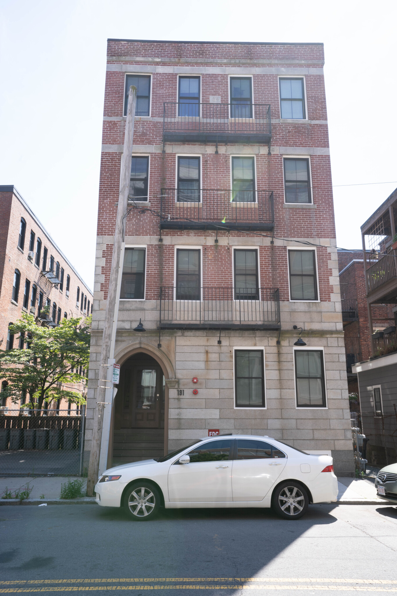 191 Porter St, East Boston