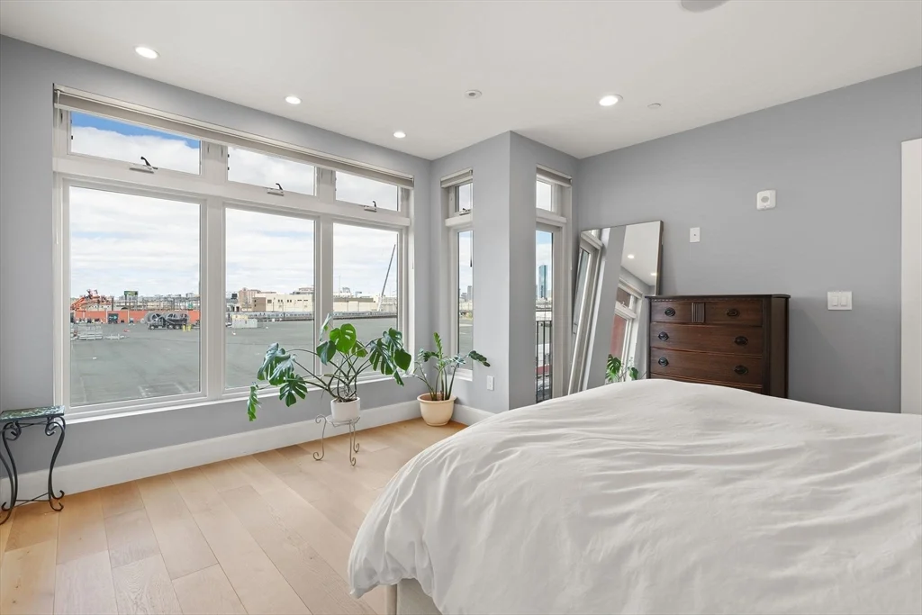 520 Dorchester Ave, South Boston
