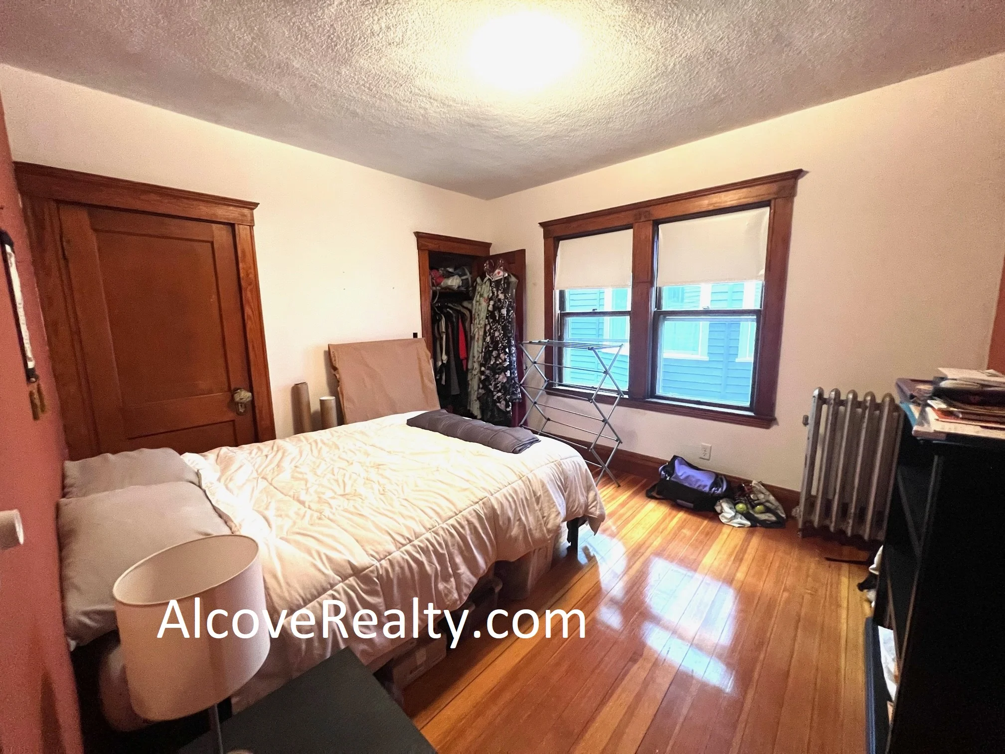 11 Leonard St, Tufts