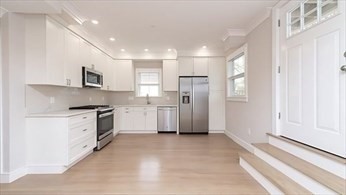 2 Rossmore Rd, Jamaica Plain