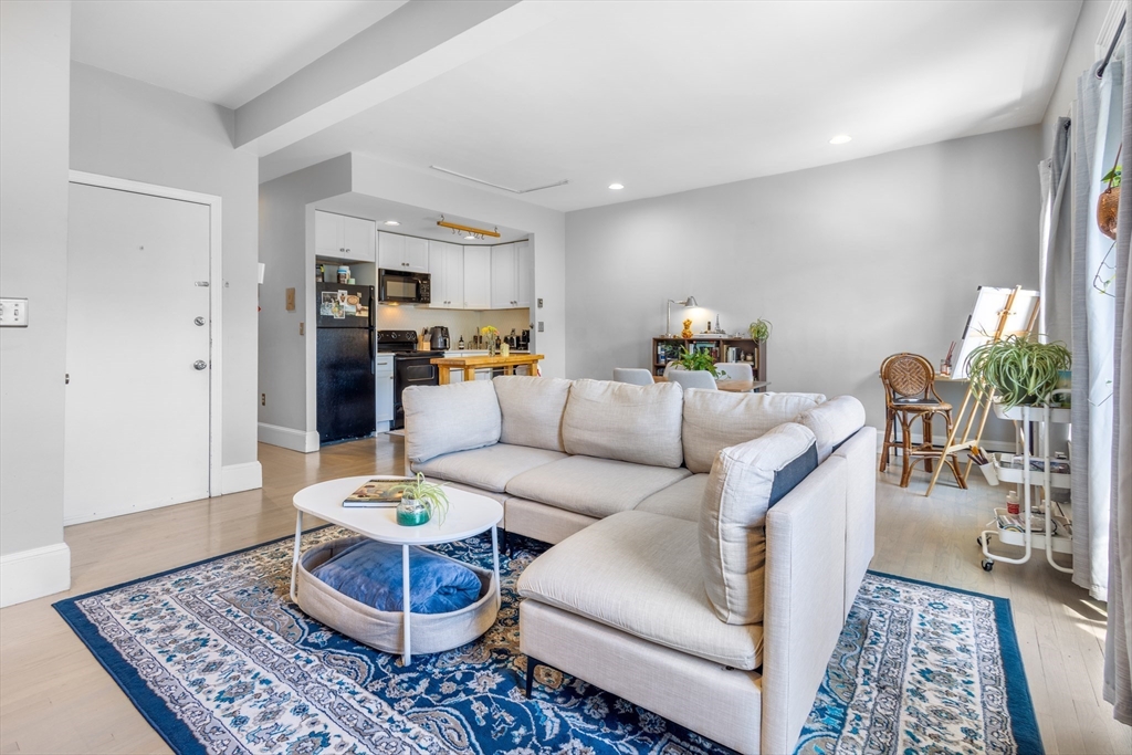 762 Tremont St, South End