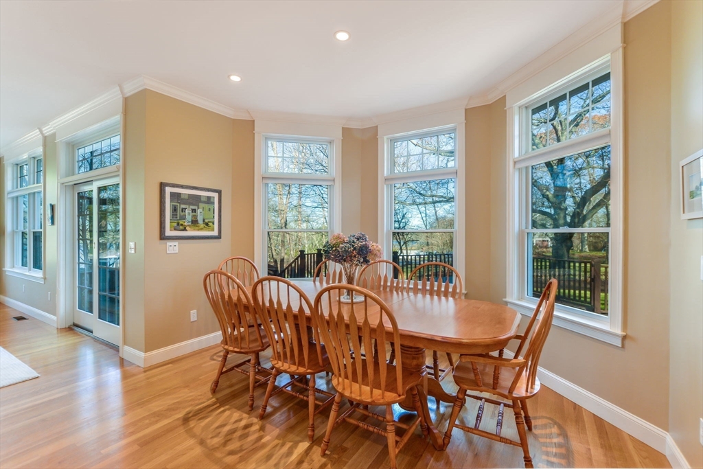 1 Puddingstone Ln, Acoaxet