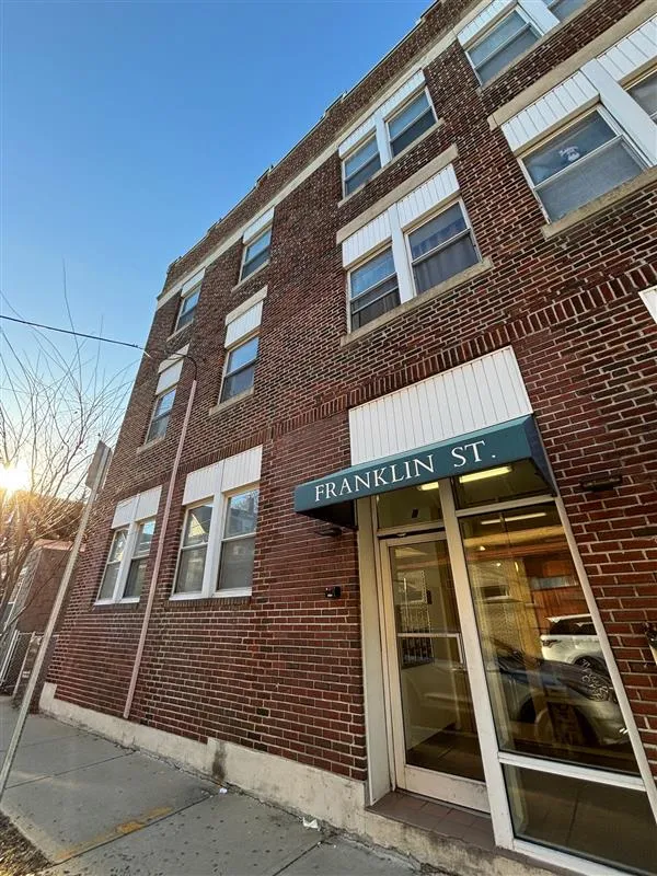 1 Franklin St, East Somerville