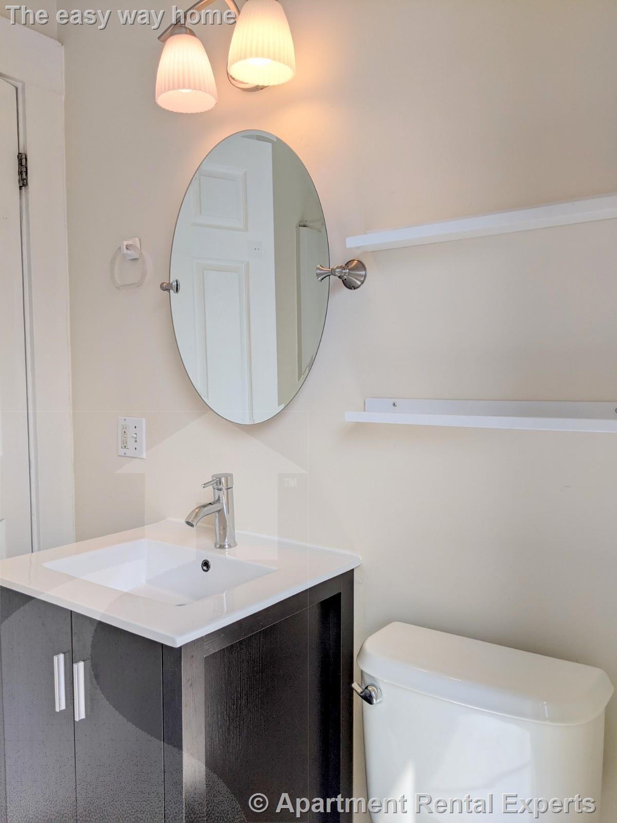 397 Washington St, Ward Two