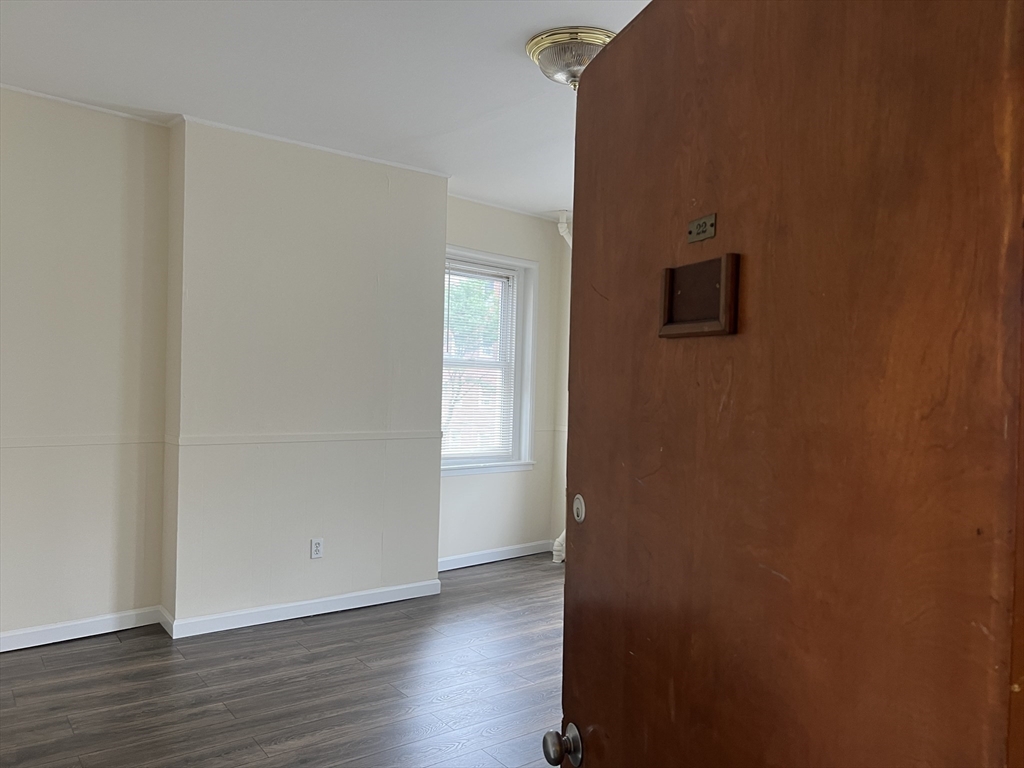 211 Harrison Ave, Midtown