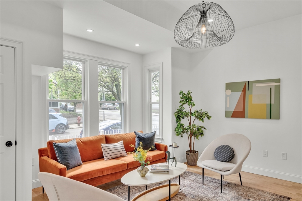 54 Park St, Ward Two