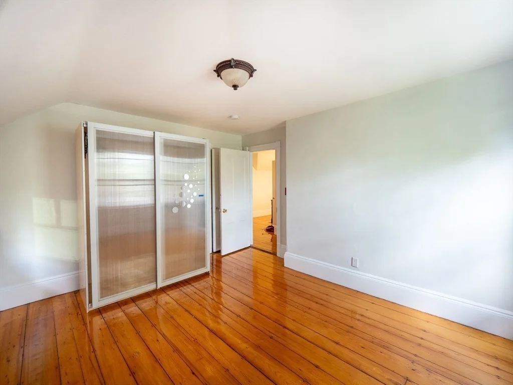 12 Adella Pl, Allston