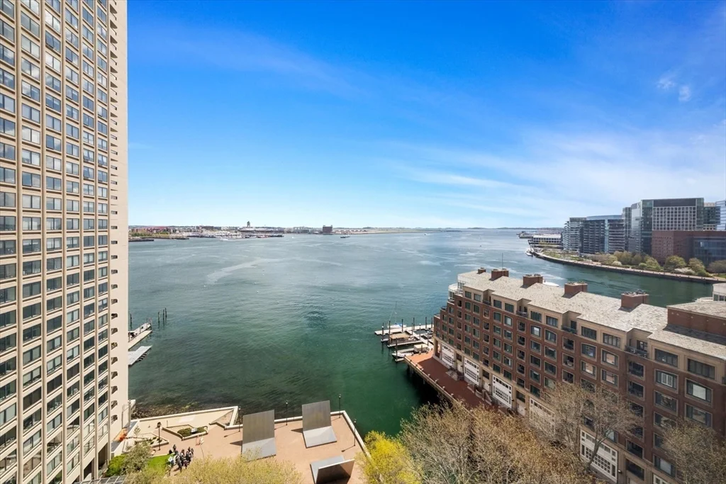 65 East India Row, Waterfront