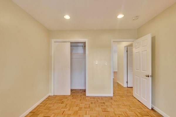 10 Scottfield Rd, Allston