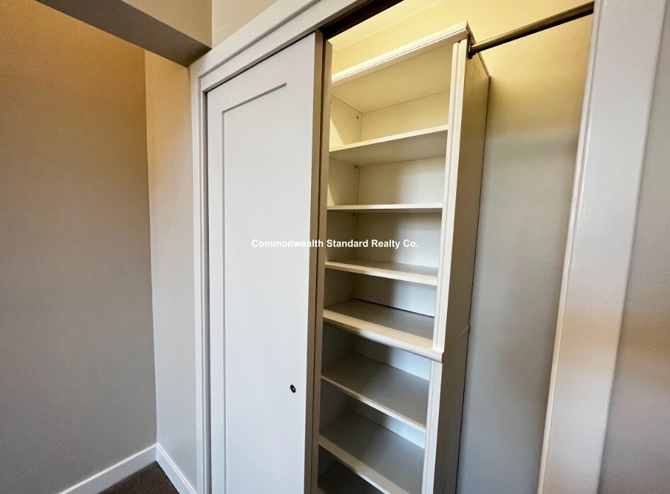 1661-1663 Washington St, South End