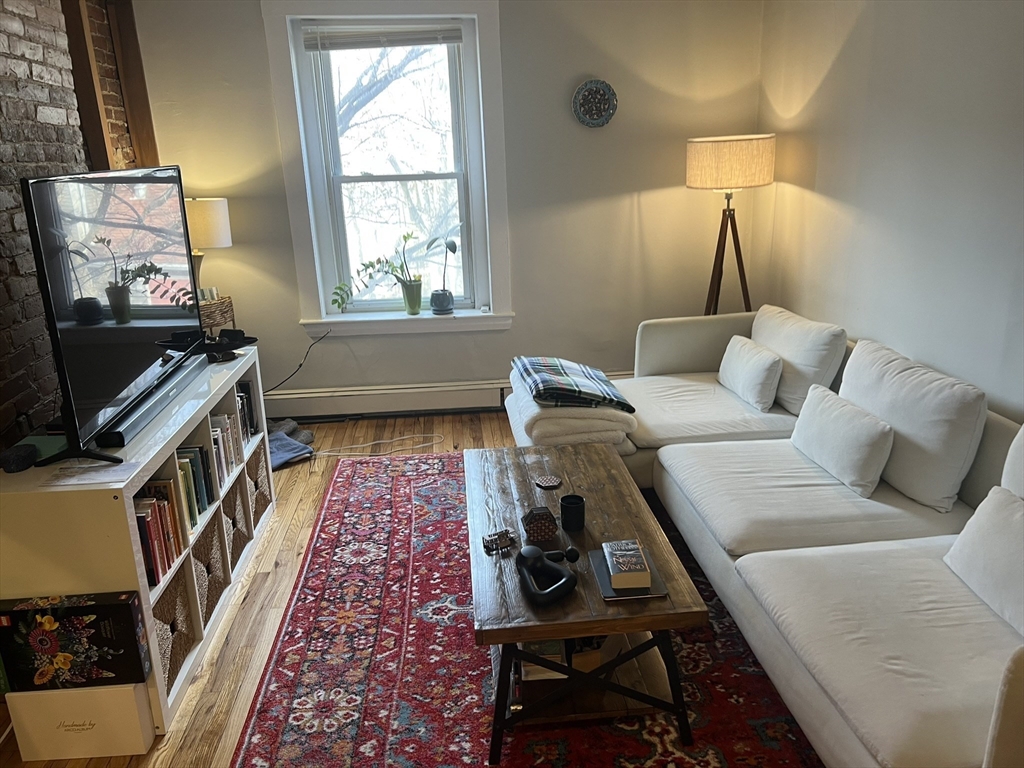 76 Fairmont, Cambridgeport