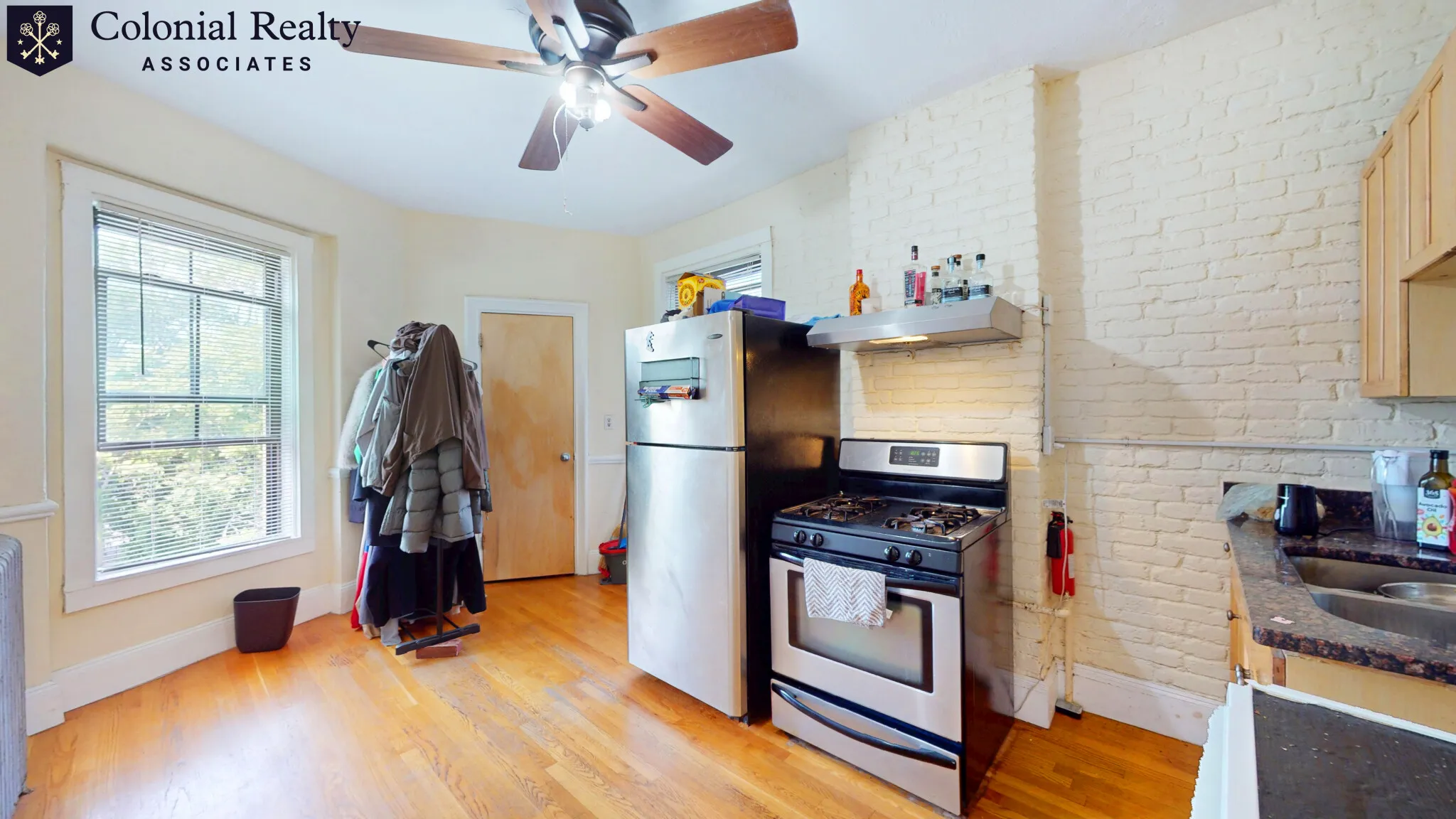 86 Hammond St, Roxbury