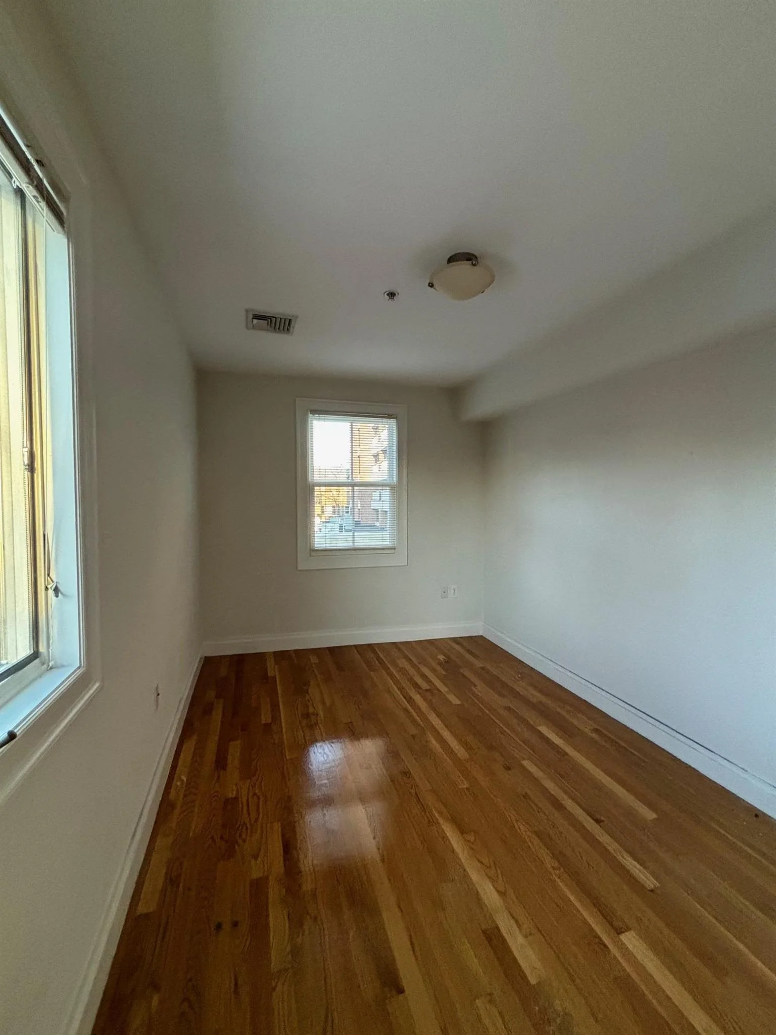 1110 Massachusetts Ave, Riverside