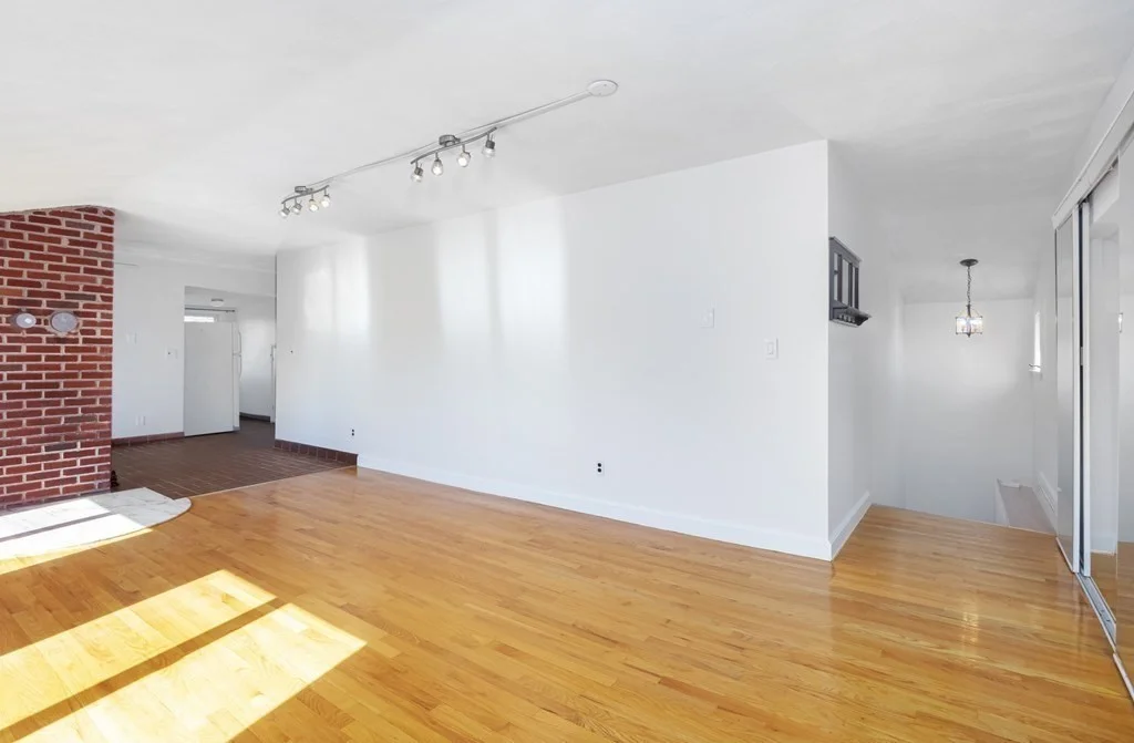 789 Shirley St, Winthrop