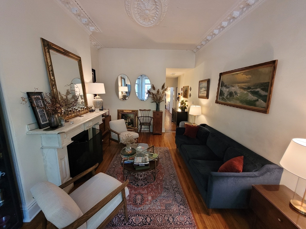 30 Holyoke St, South End