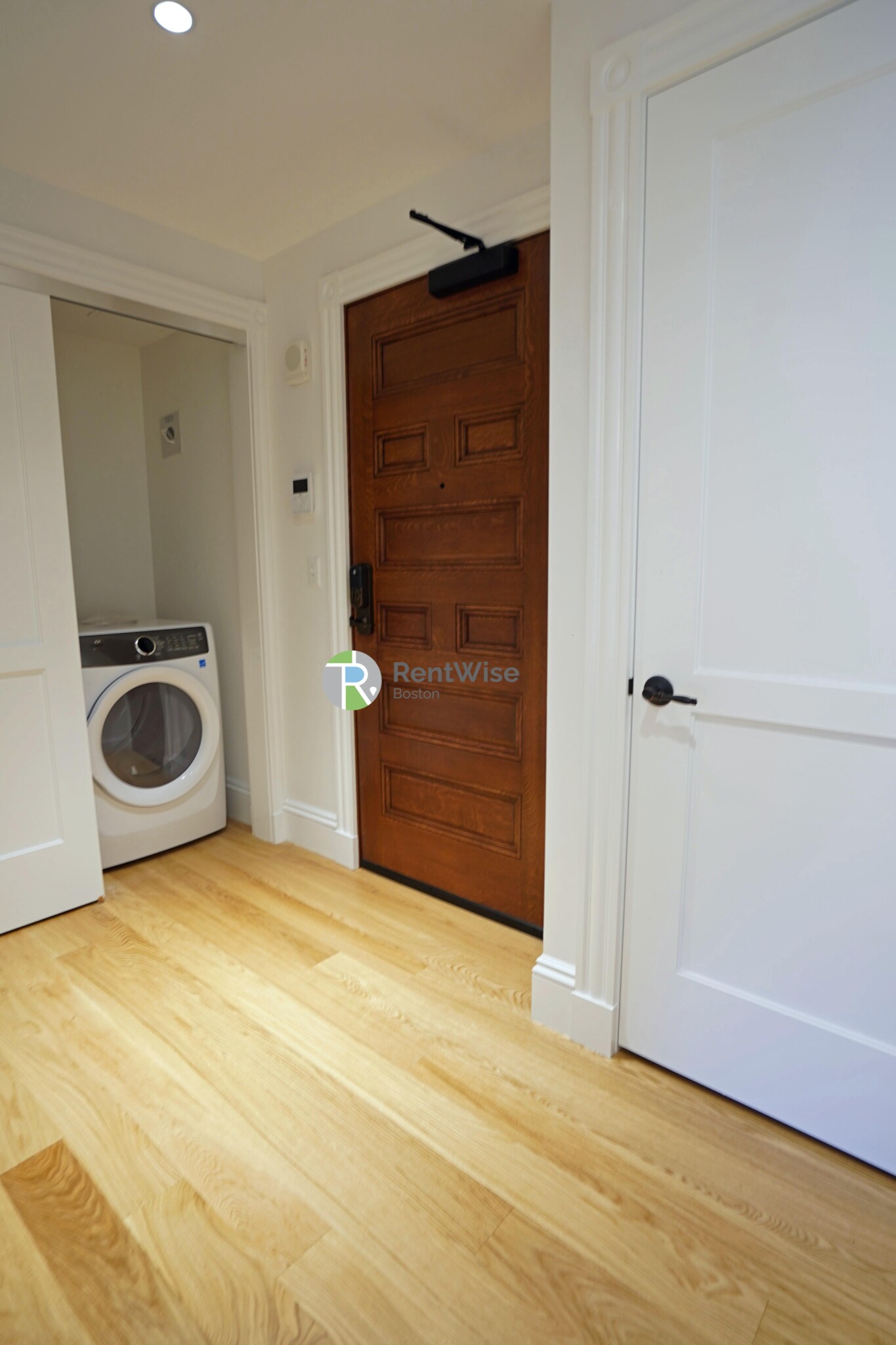 83 Gardner St, Allston