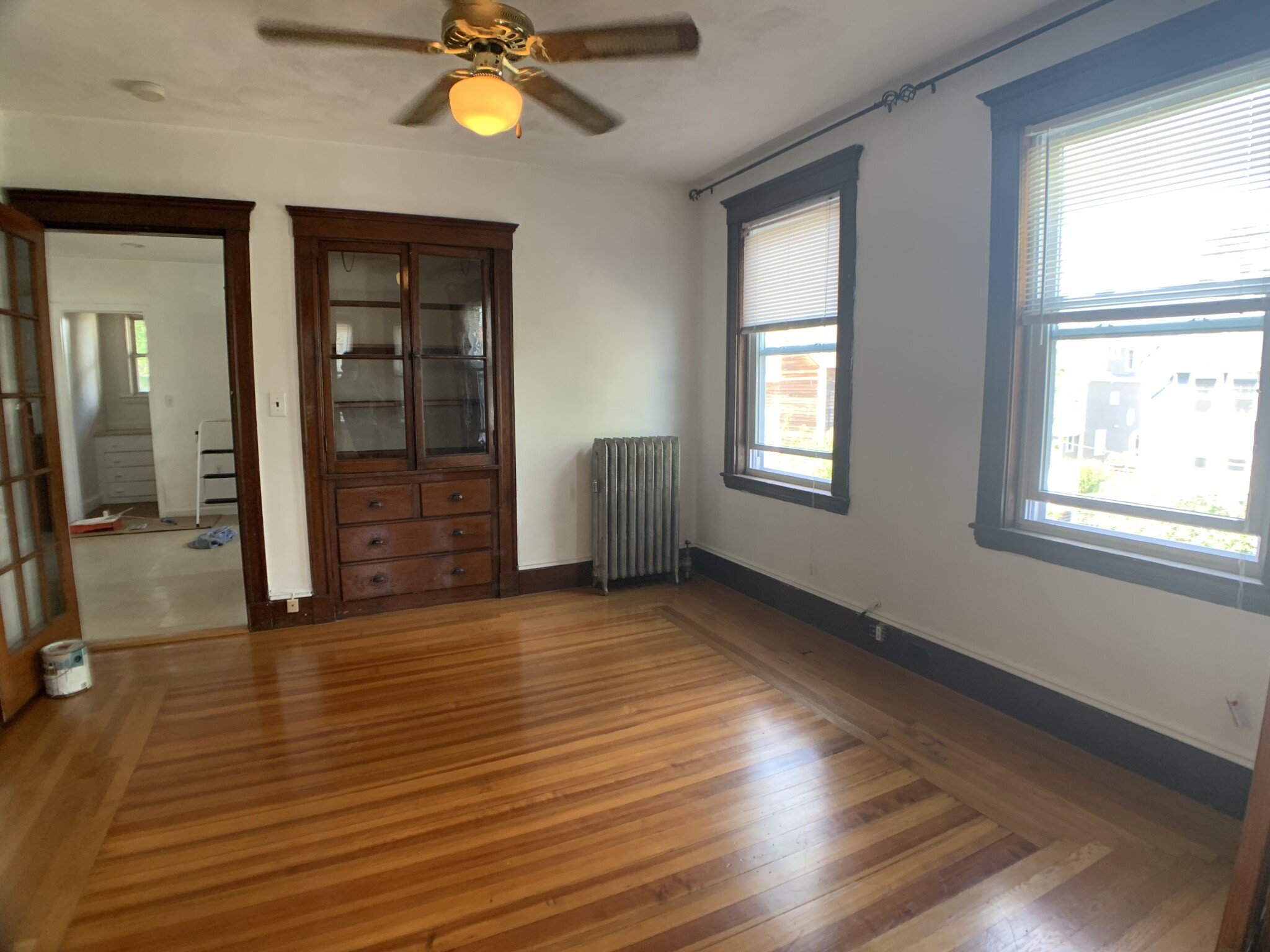 16 Montgomery St, North Cambridge