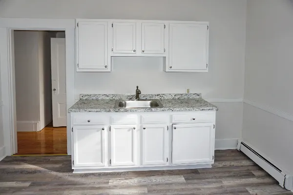 29 Maple St, South Side