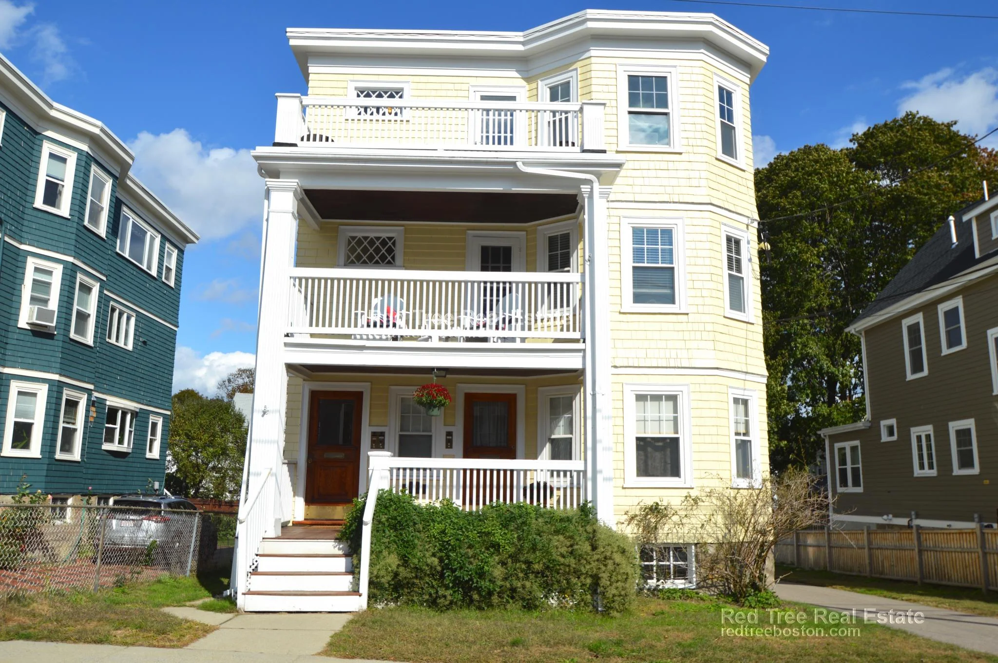 99 Farquhar St, Roslindale