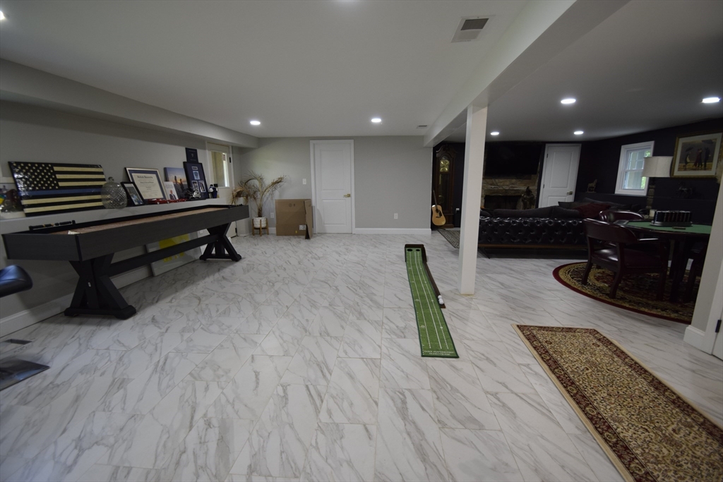 479 Westfield St, Dedham