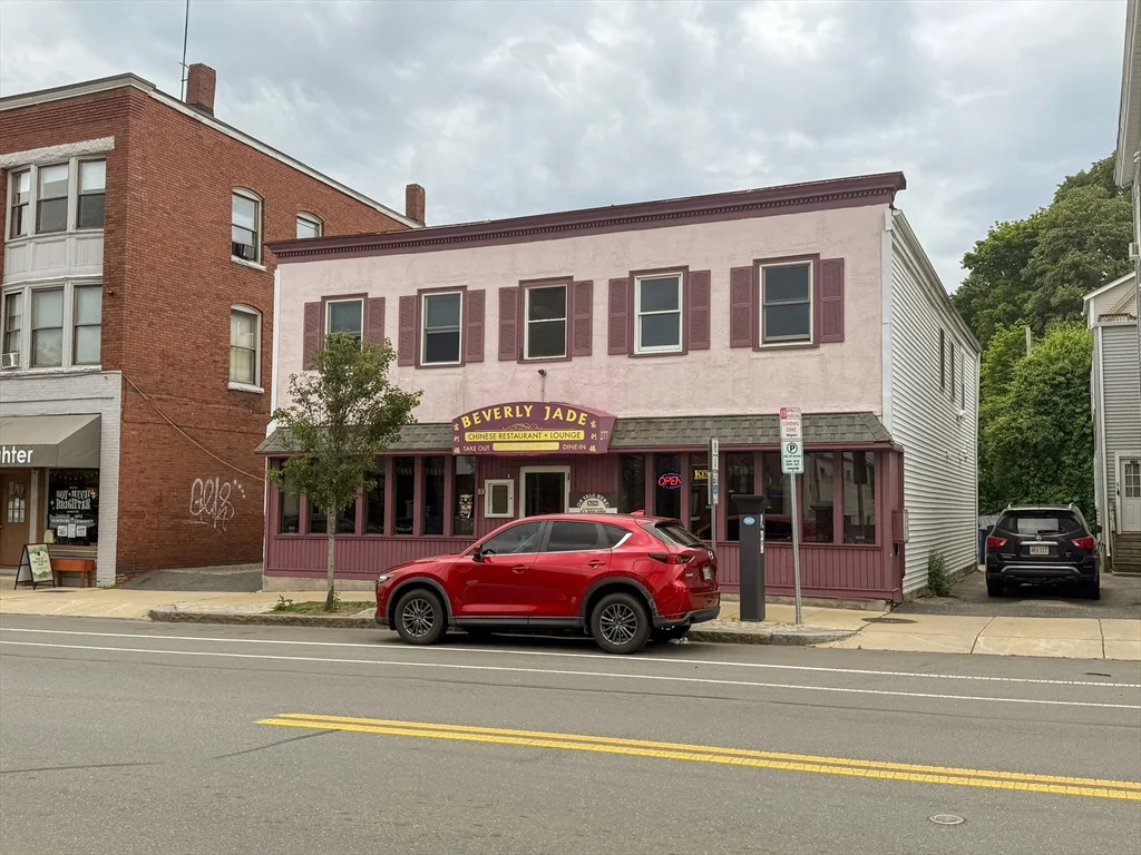 277 Rantoul St, Beverly