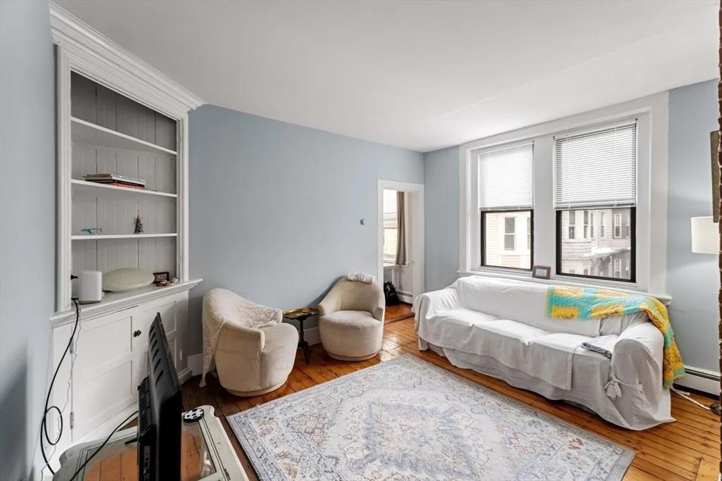 2 Pearl St, Charlestown