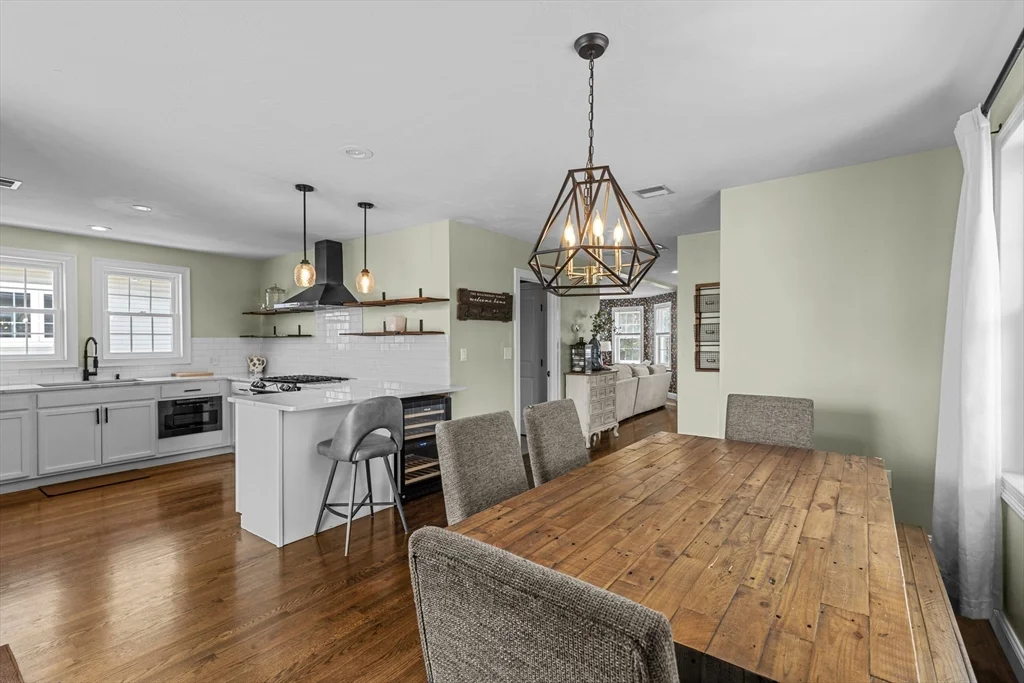 47 Oldfields Rd, Dorchester