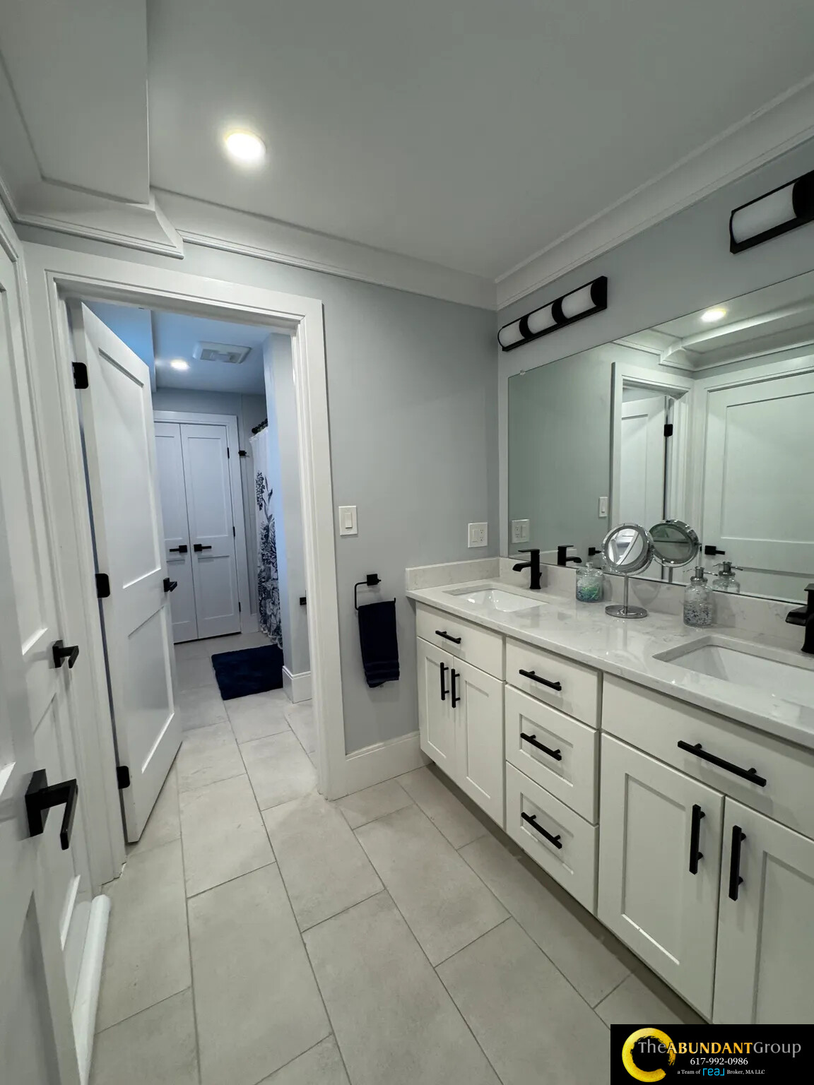 66 Calvary St, South Side