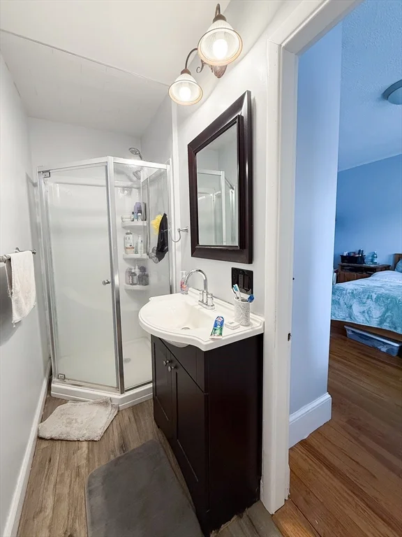 37 Harvard Ave, Harvard Avenue