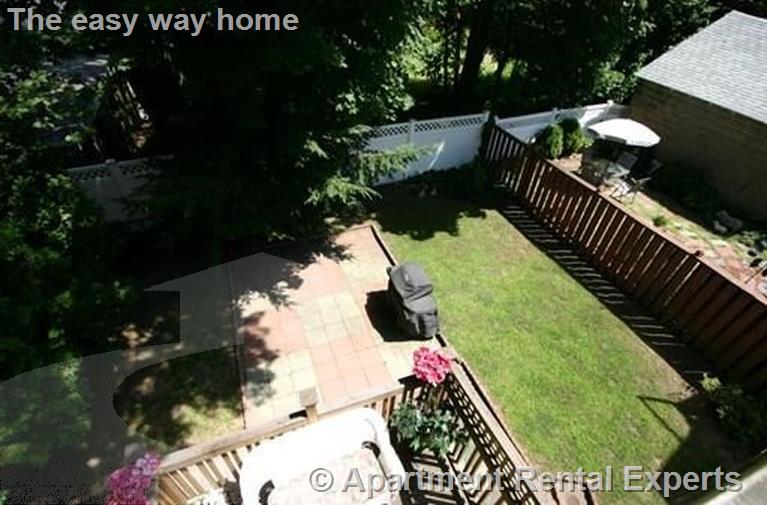 10 Greenleaf Ave, Tufts