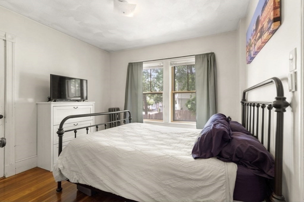 11-13 Phelps St, Salem