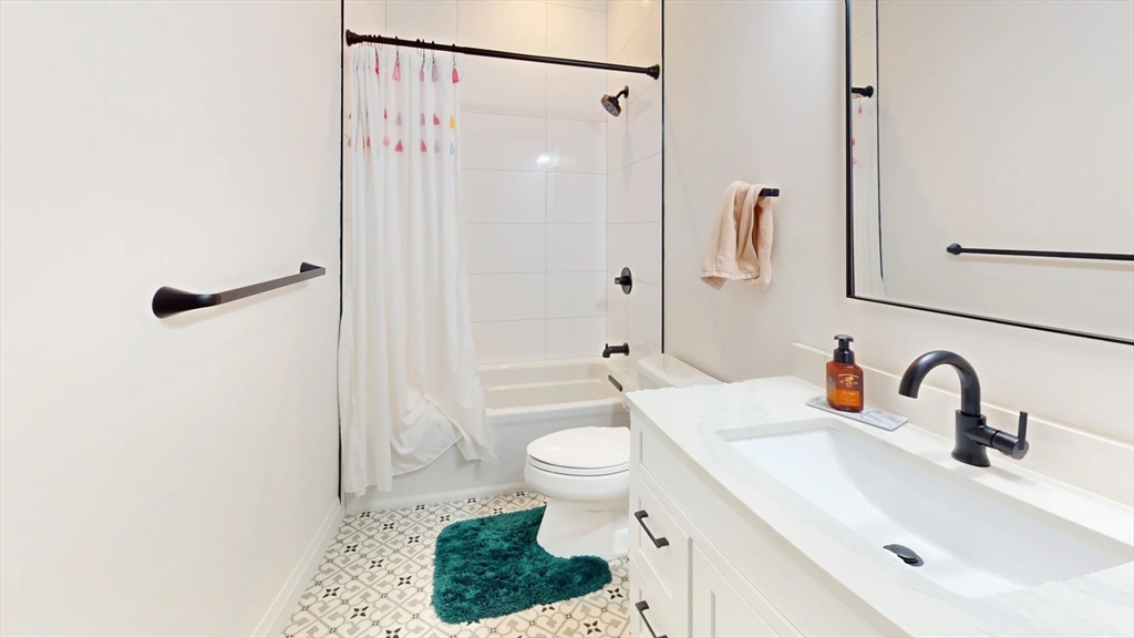 119 Barnes Ave, East Boston