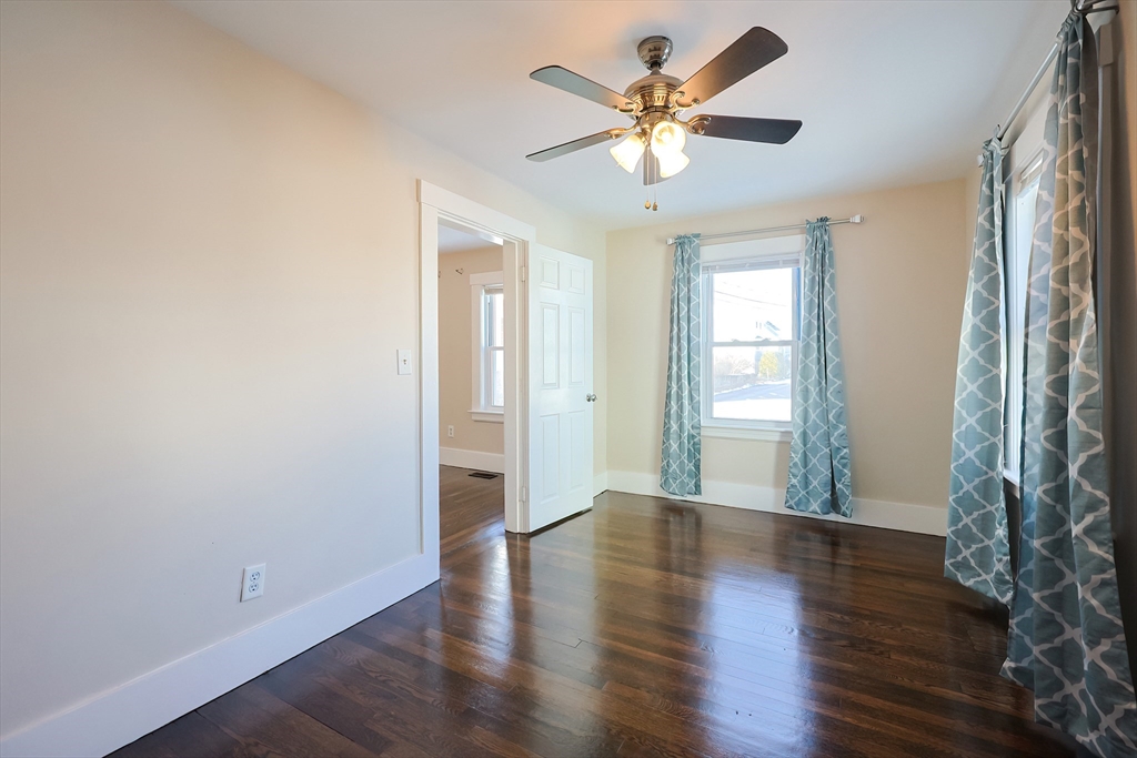 30 Lawrence St, Milford