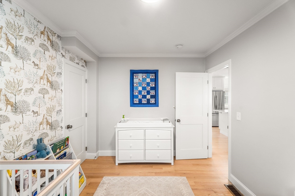 172 Orchard St, Watertown