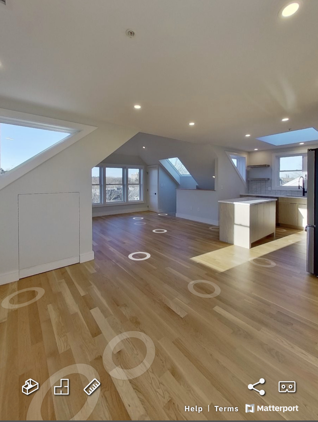 9 Wenham St, Jamaica Plain