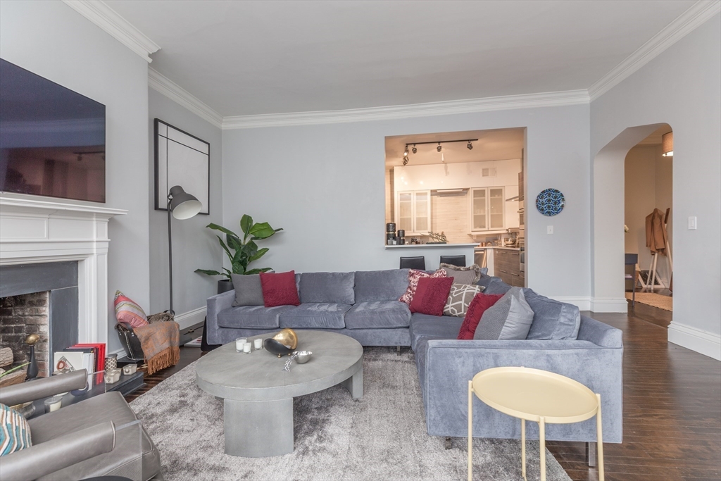 286 Beacon St, Back Bay