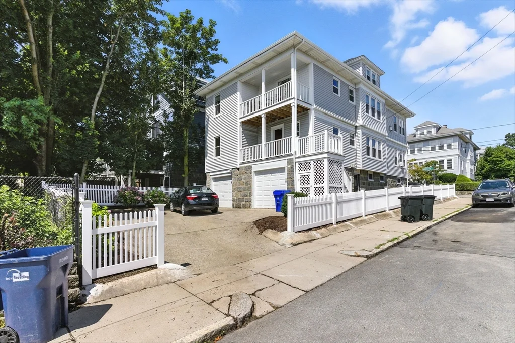 29 Arbroth, Dorchester