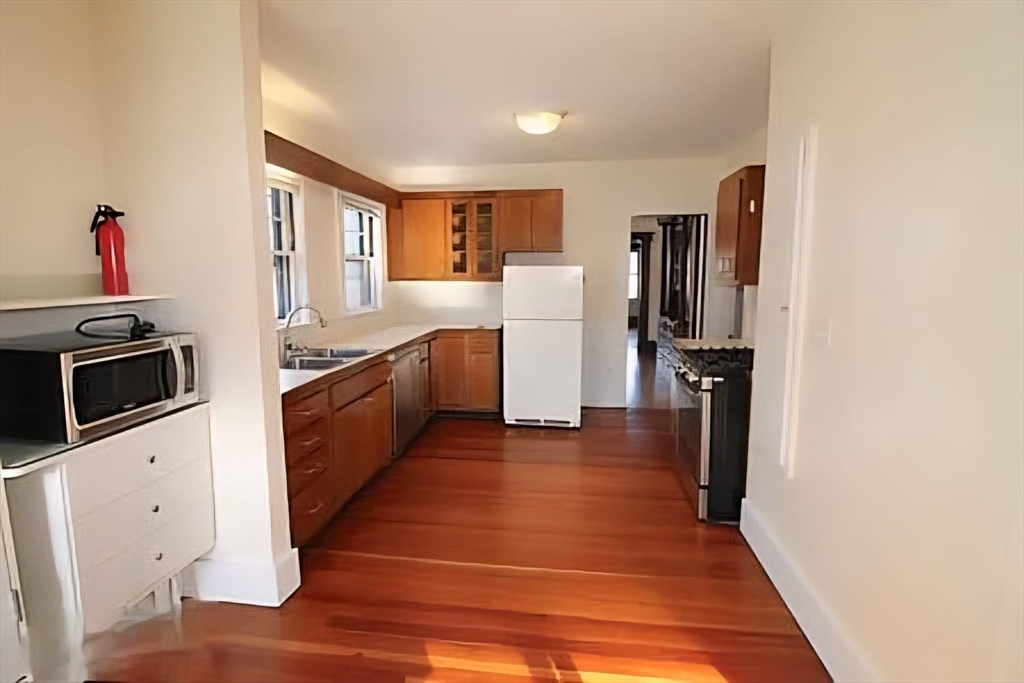 35 Commonwealth St, Watertown