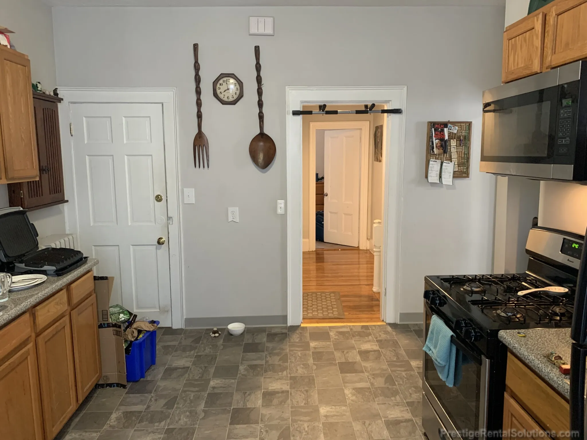 172 Bigelow St, Oak Square