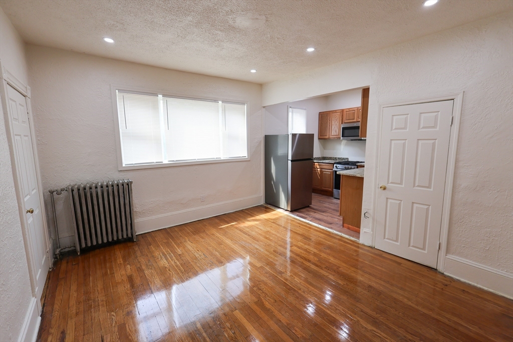 114 Amory St, Roxbury