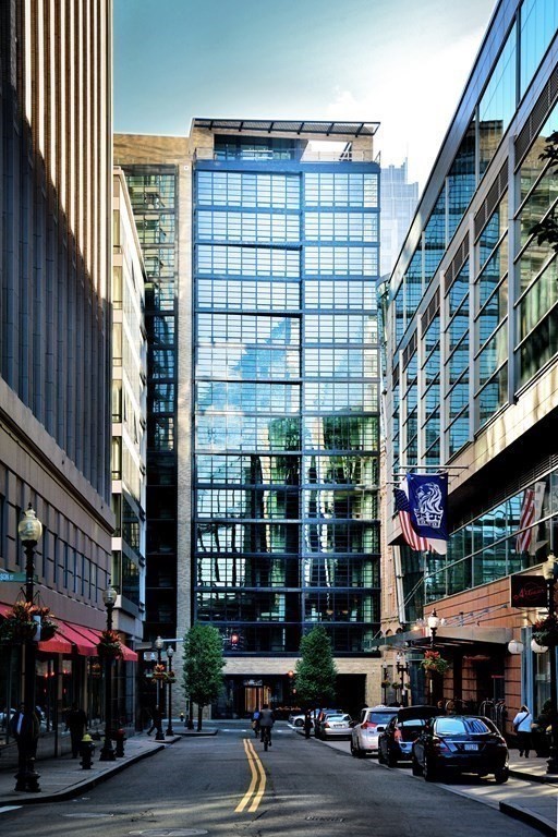 580 Washington St, Midtown