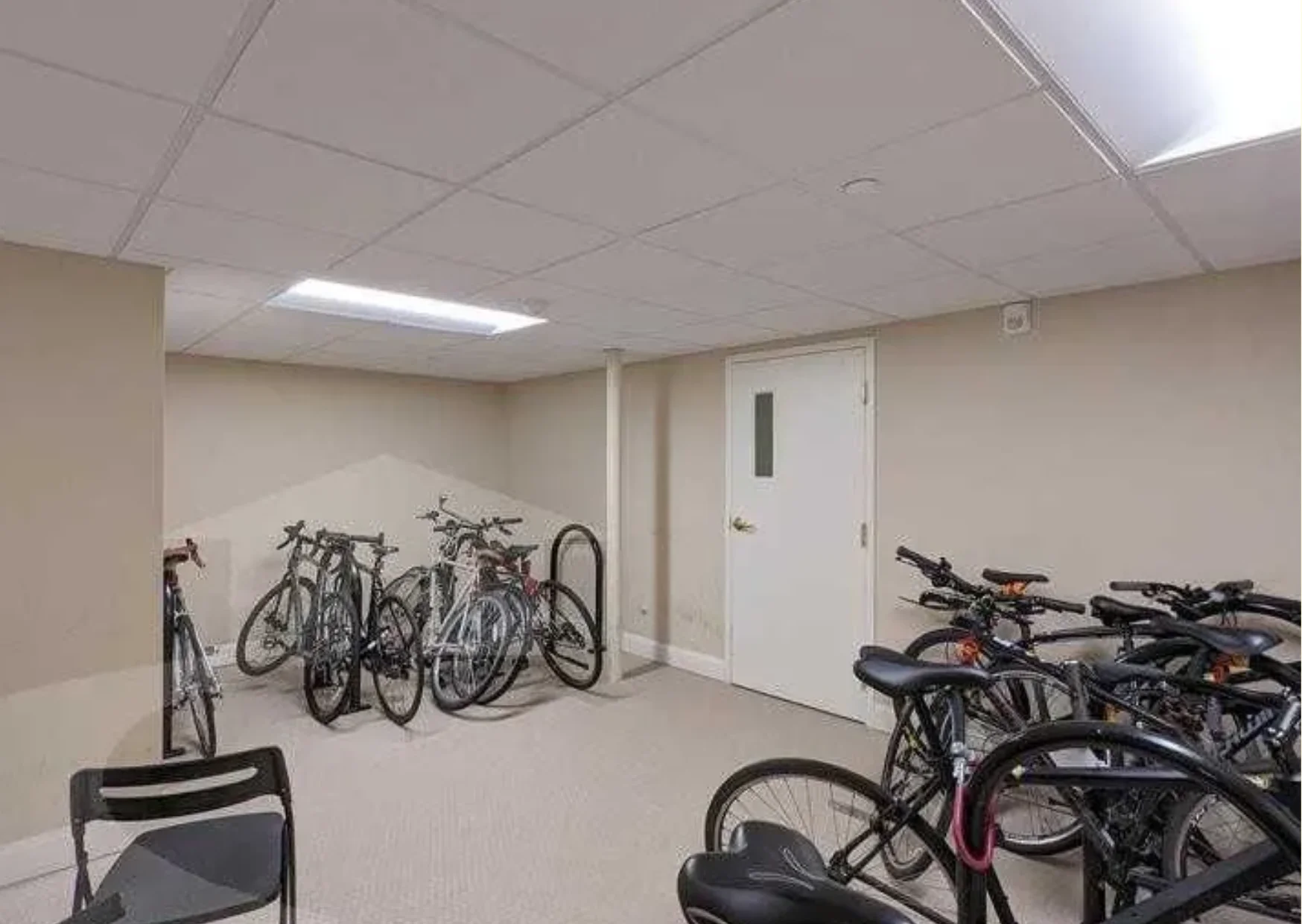 18 Chauncy St, Neighborhood Nine