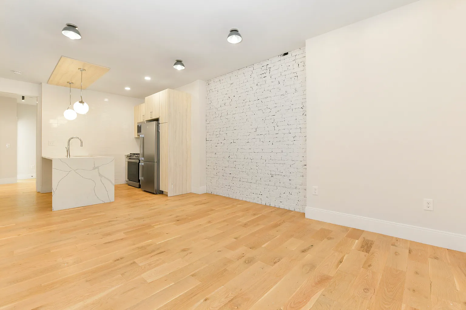 200 Maverick St, East Boston