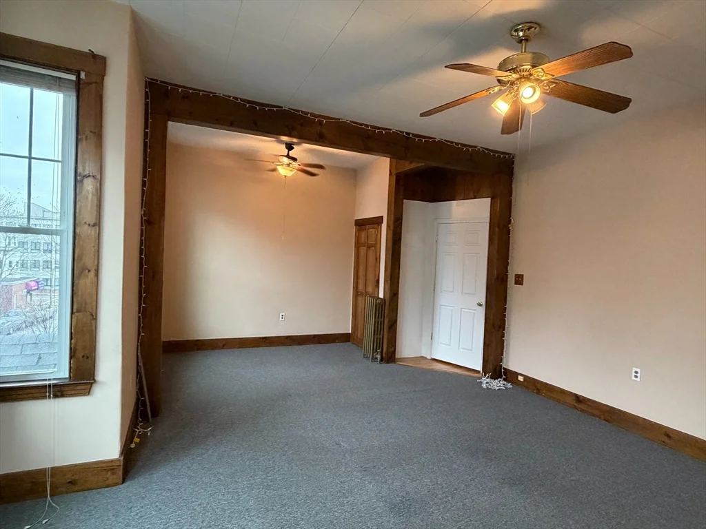 628 East 3rd St, South Boston