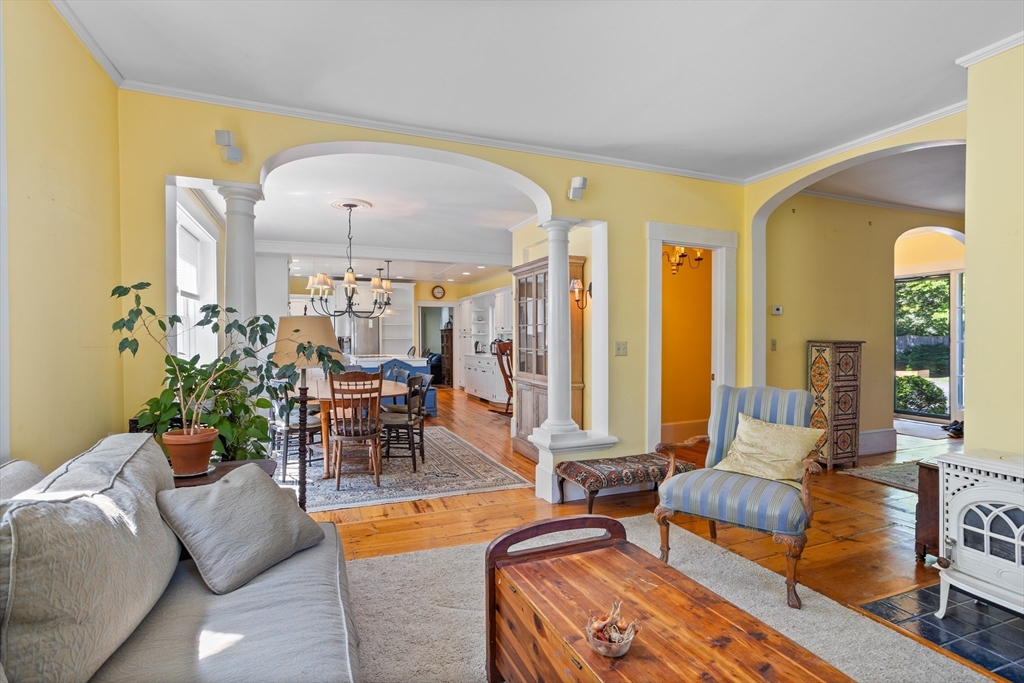 362 King St, Littleton