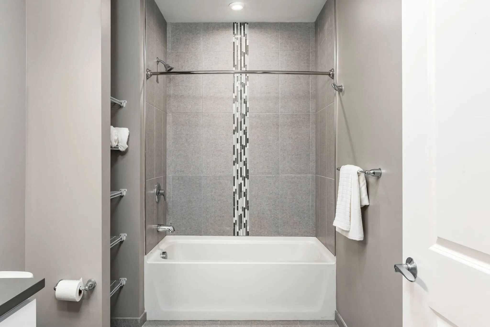 10 Essex St, Central Square